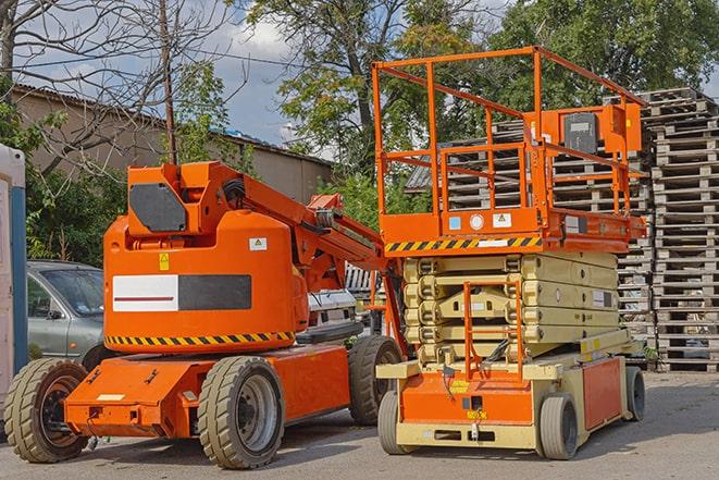 forklift transporting pallets of merchandise in a warehouse in Descanso